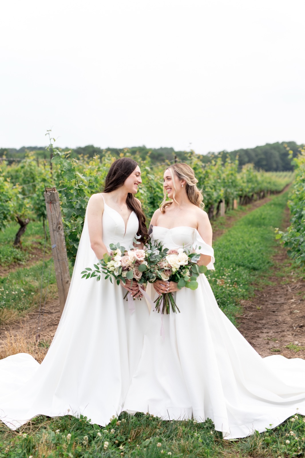 Hannah wedding florals