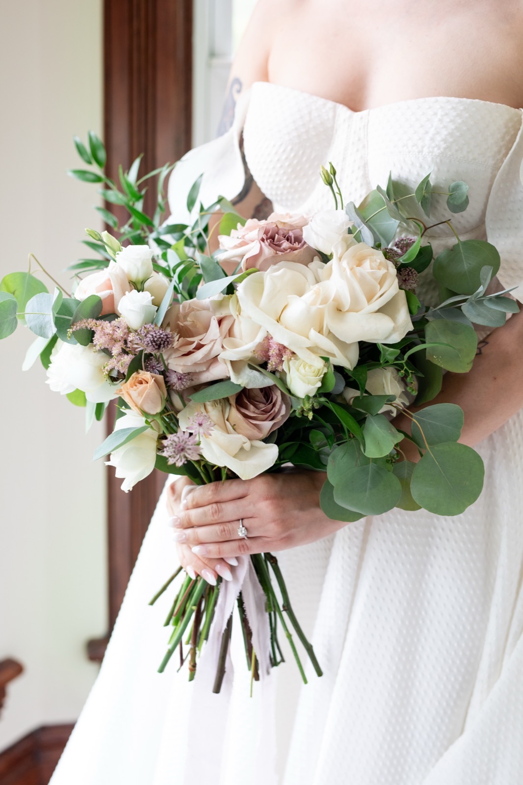 Choosing Wedding Flowers by Season