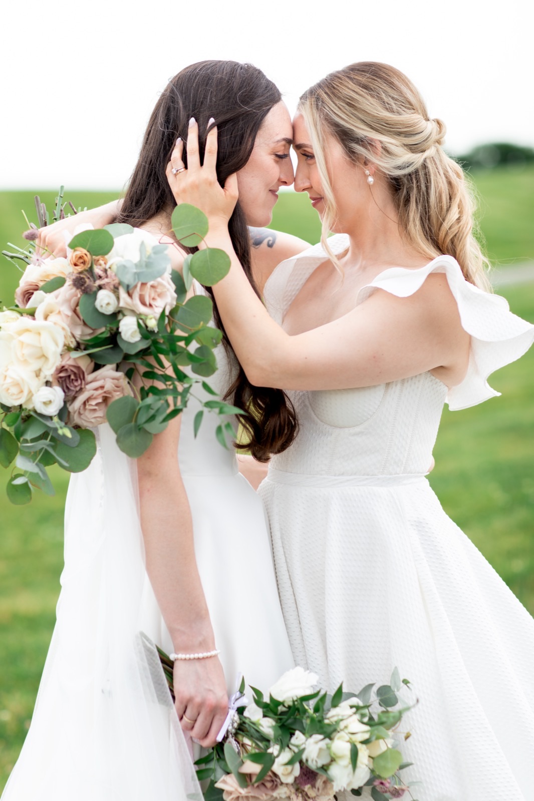 Hannah wedding florals